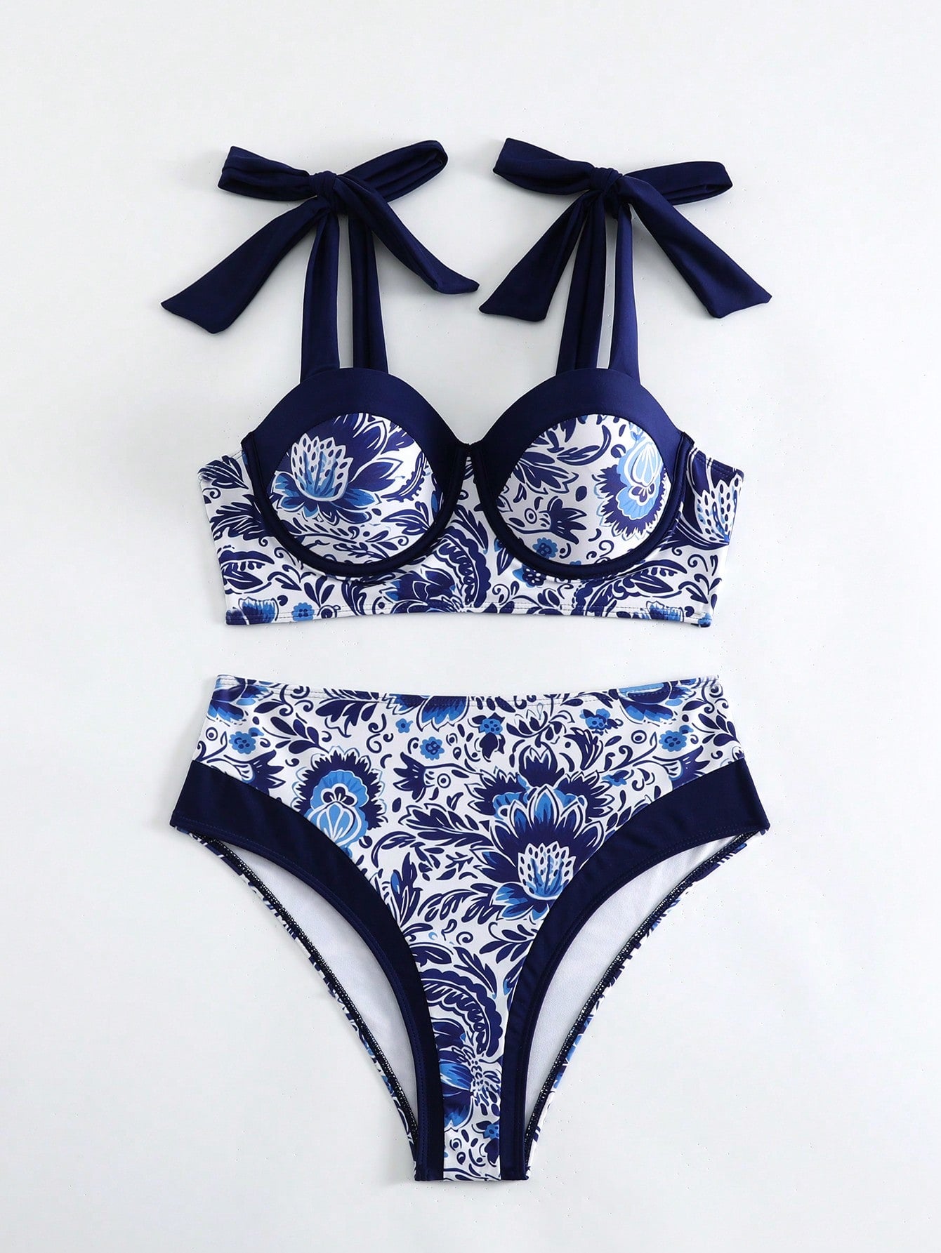 Conjunto de Maiô Tamara