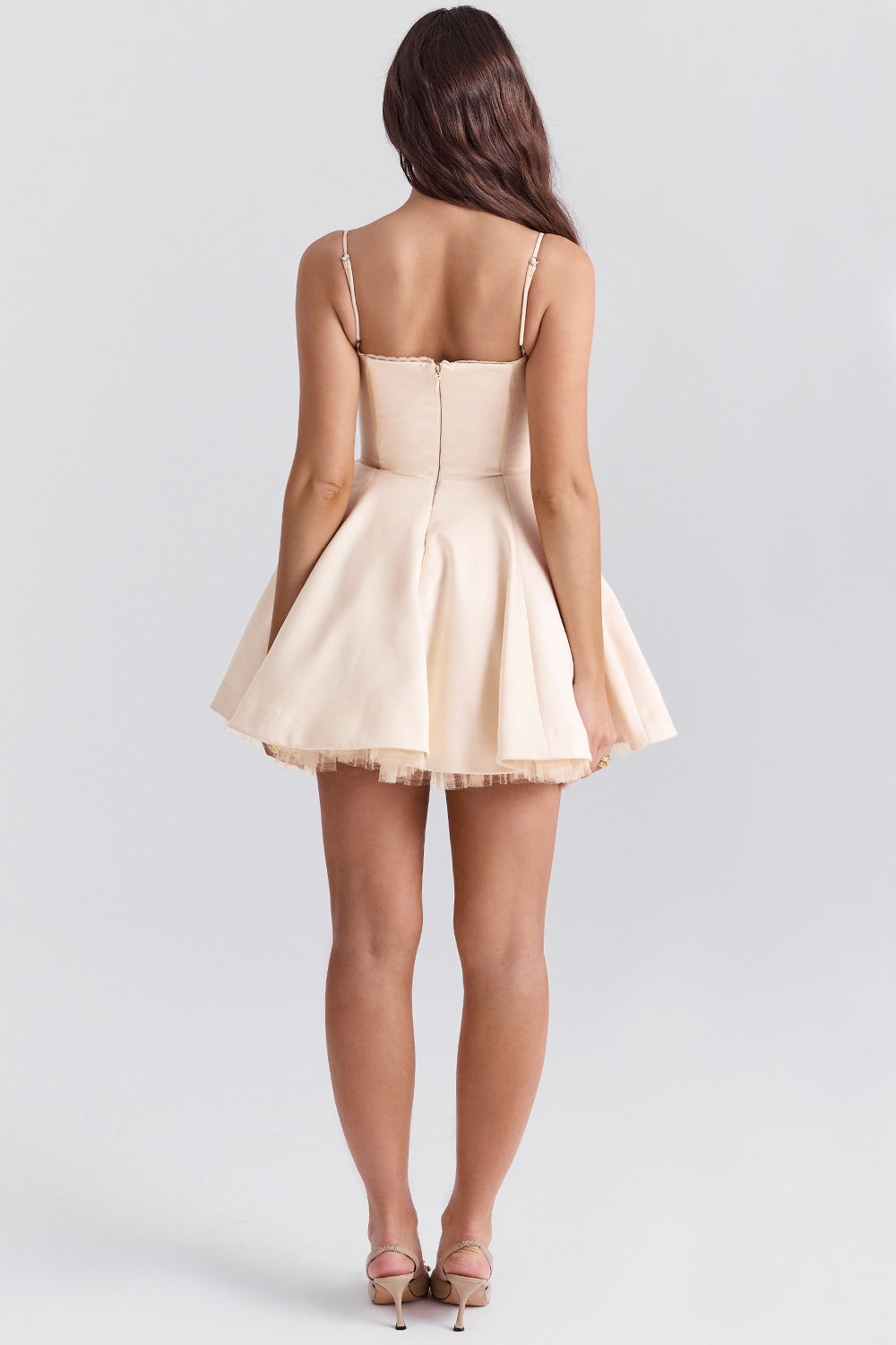 Vestido Curto Yasmin - Dupla Camada
